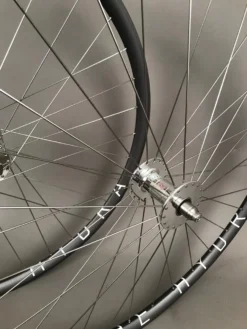 H Plus Son H + Plus Son Hydra Grey Rims Track Fixed Gear Bike Wheelset Phil Wood Hubs 32h -Sports Gear Store RDkC6xvq d7L6GUqo7z3SGM9o