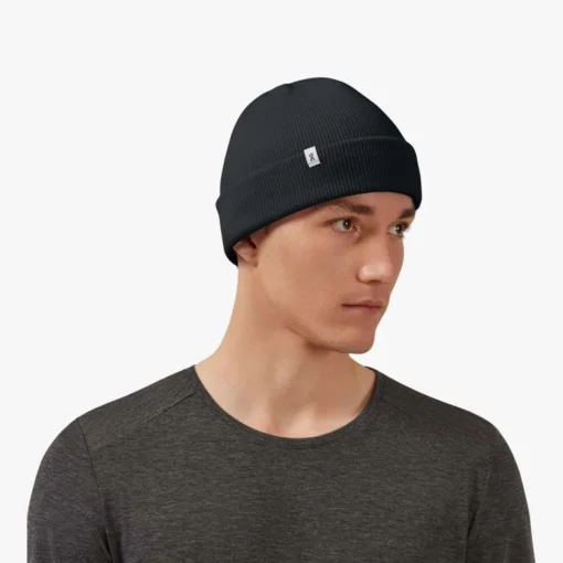 On Running Merino Beanie -Sports Gear Store merino beanie fw20 black mw g1