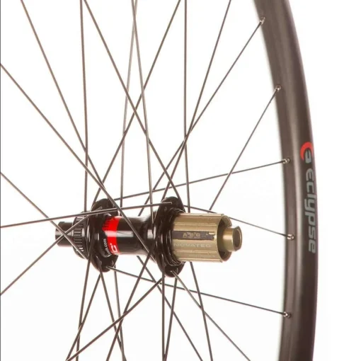 Eclypse, S9 Gravel 700C, Wheel, Front And Rear, 700C / 622, Holes: F: 28, R: 28, 12mm TA, F: 100, R: 142, Disc Center Lock, Shimano HG 11, Pair -Sports Gear Store pocwU